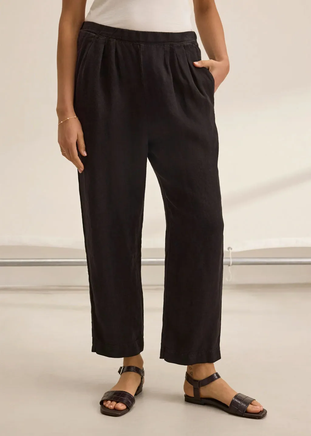 Clee Heavy Linen Pant | V