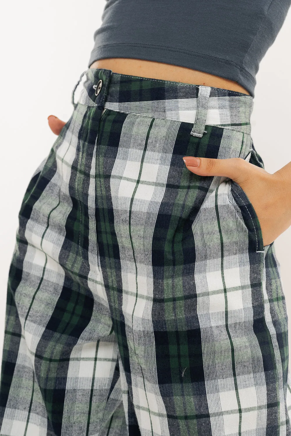 Green And White Checkered Straight Fit Pant