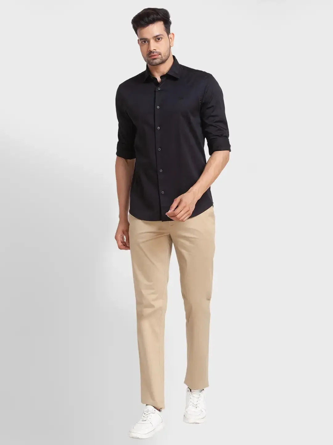Men Black Tailored Fit Solid Cotton Blend Full Sleeve Shirts