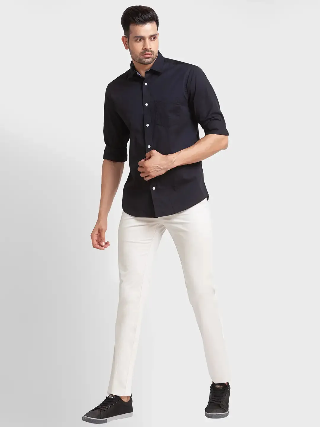 Men Black Tailored Fit Solid Cotton Full Sleeve Shirts