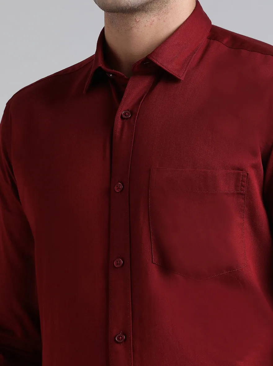 Red Solid Tailored Fit Semi Casual Shirt | JadeBlue