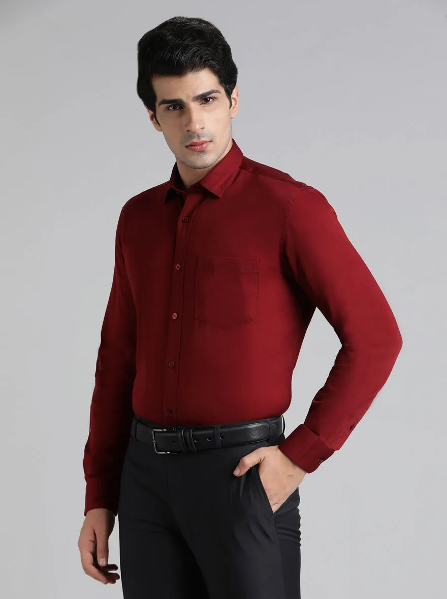 Red Solid Tailored Fit Semi Casual Shirt | JadeBlue